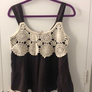 Peplum crochet/silk tank top